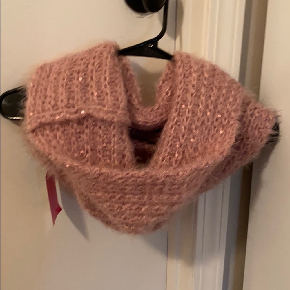 Cowl scarf